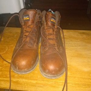 Women's ariat short lace up boots